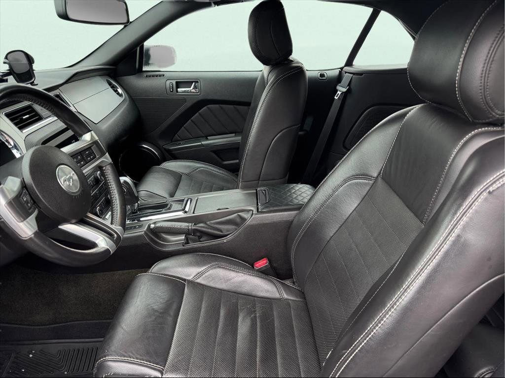 Used 2014 Ford Mustang Premium w/ Equipment Group 202A image 13