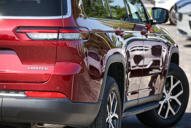 Used 2024 Jeep Grand Cherokee L Limited w/ Trailer Tow Package AWD/4WD image 24