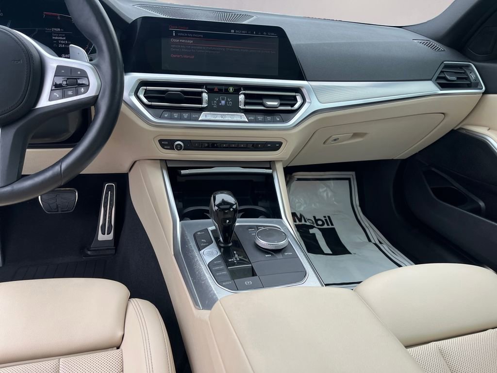 Used 2022 BMW 330i xDrive Sedan w/ M Sport Package AWD/4WD image 11