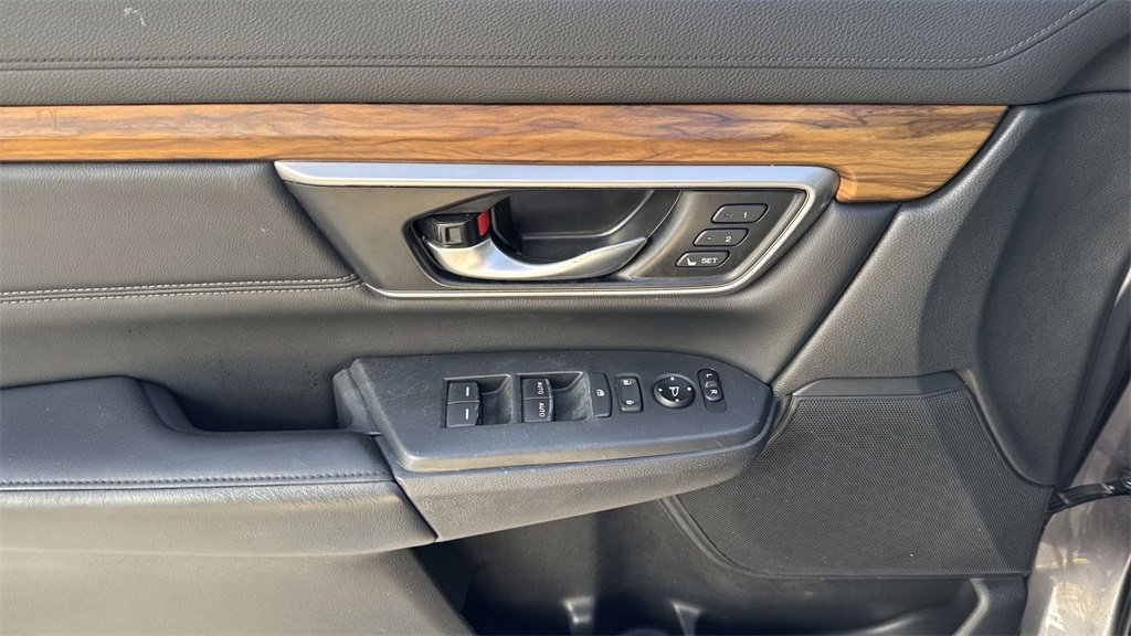 Used 2019 Honda CR-V EX-L image 41