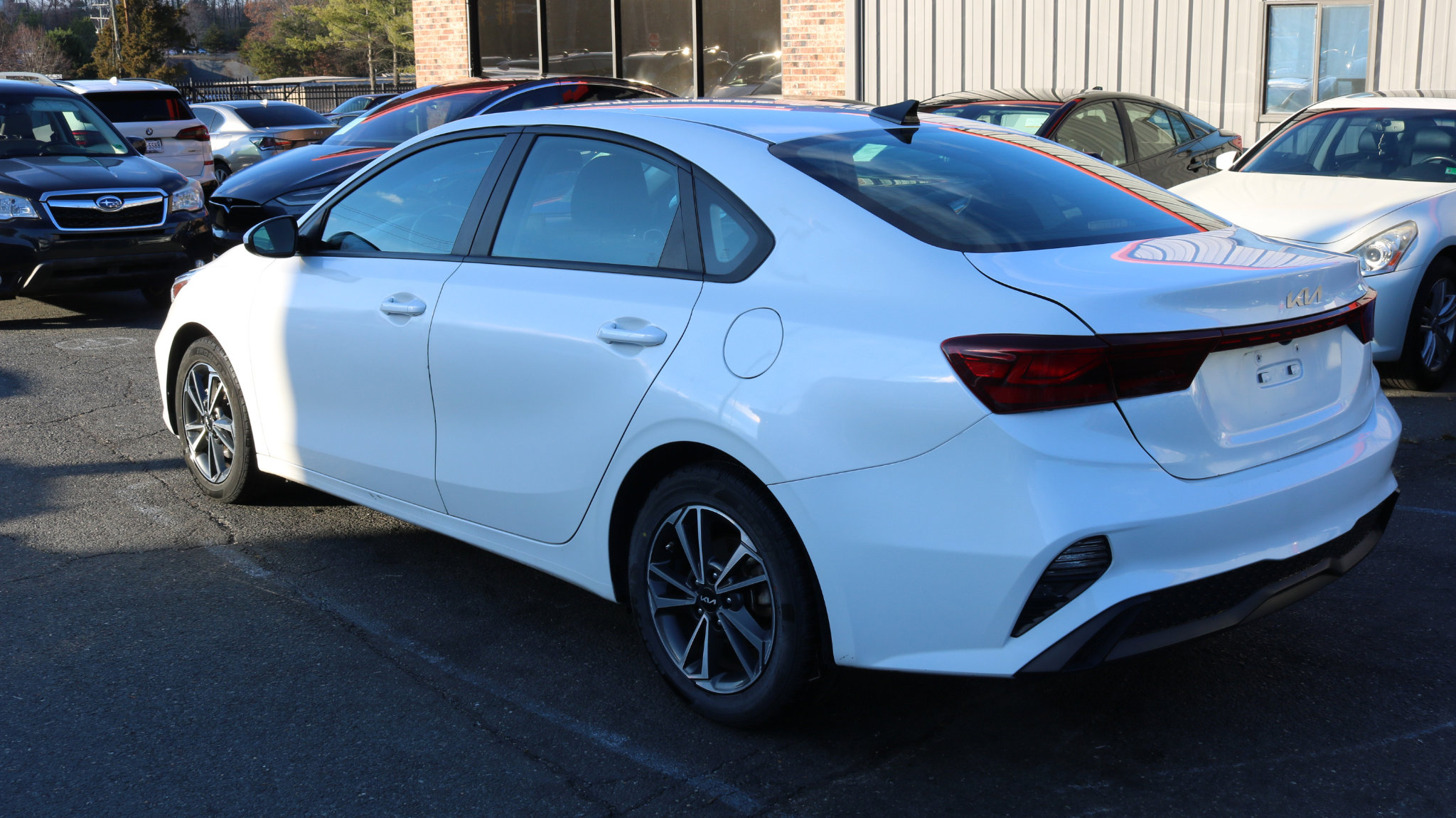 Used 2023 Kia Forte LXS image 6