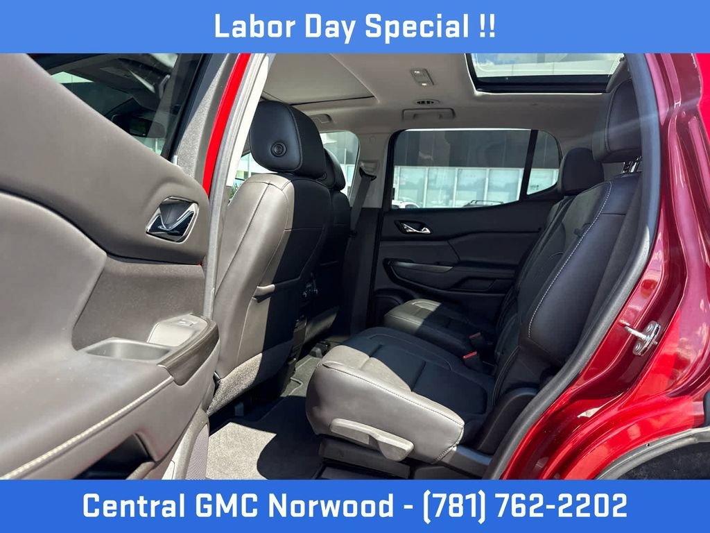 Certified 2023 GMC Acadia SLT w/ Elevation Edition AWD/4WD image 21