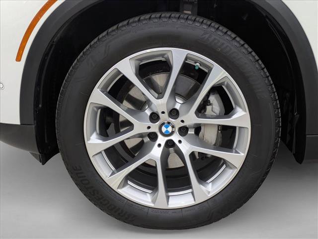 Used 2023 BMW X5 xDrive40i w/ Premium Package image 25