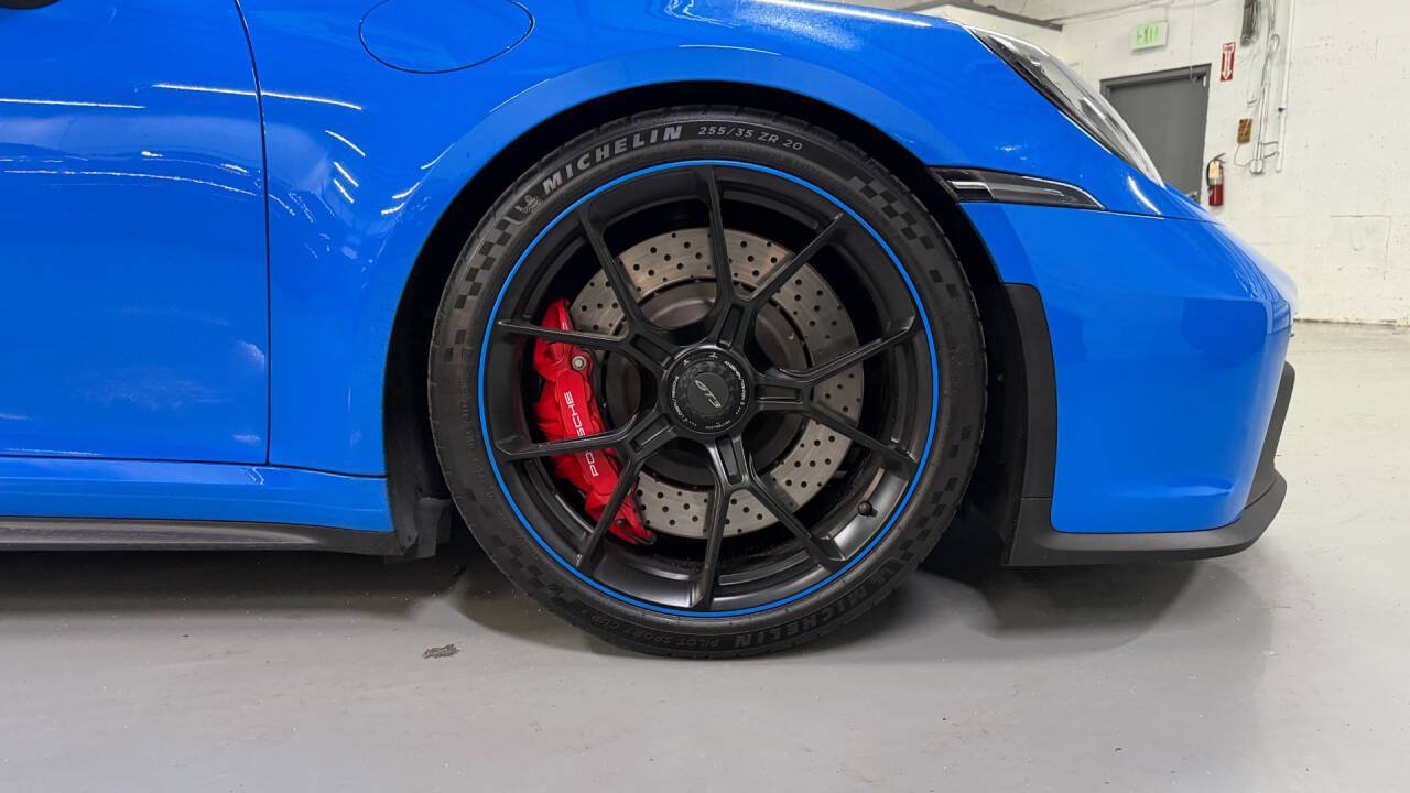 Used 2022 Porsche 911 GT3 RWD image 35