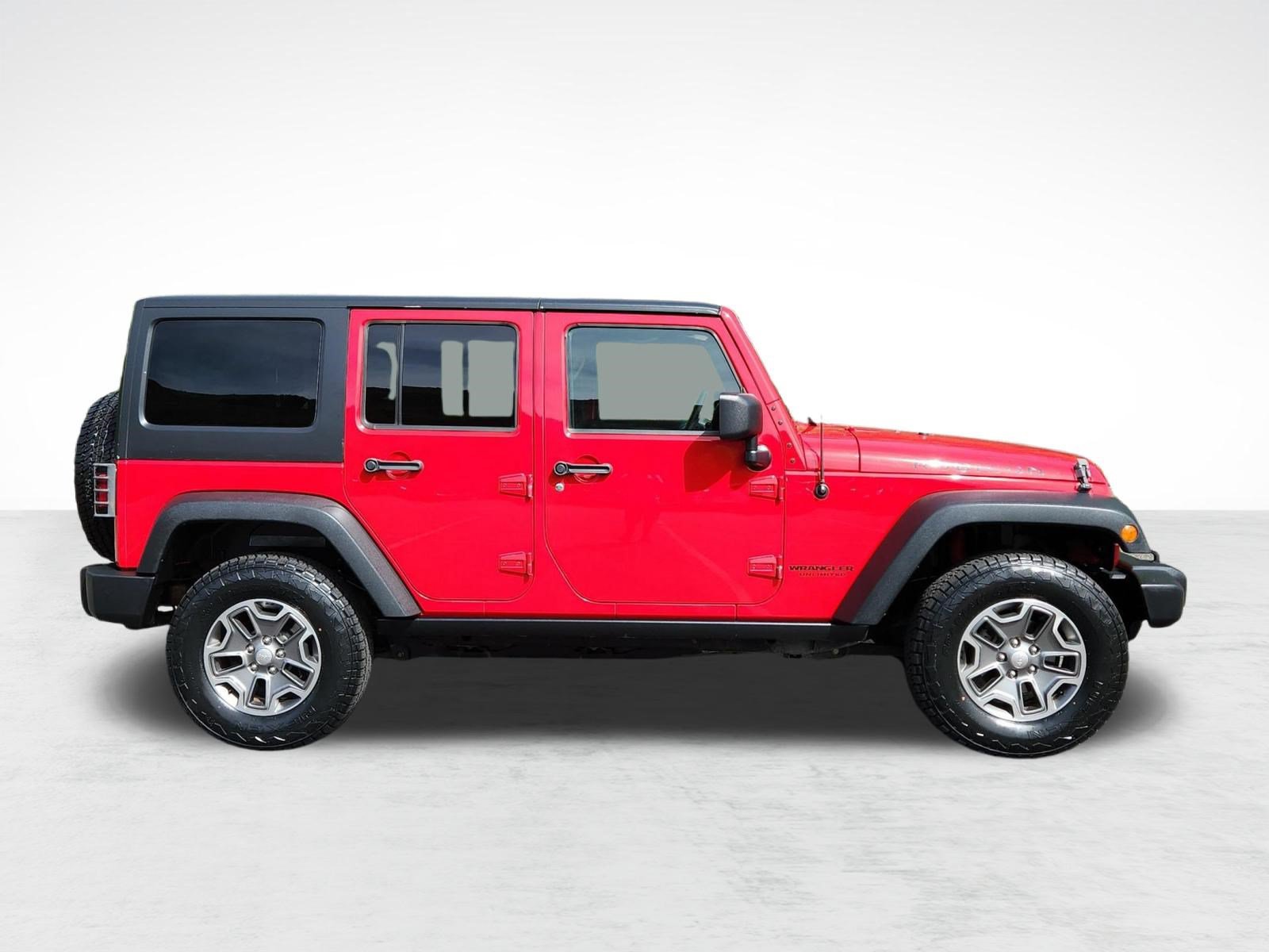 Used 2014 Jeep Wrangler Unlimited Rubicon w/ Max Tow Package AWD/4WD image 8