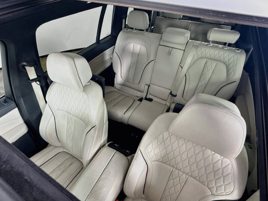 Used 2019 BMW X7 xDrive40i w/ M Sport Package AWD/4WD image 22