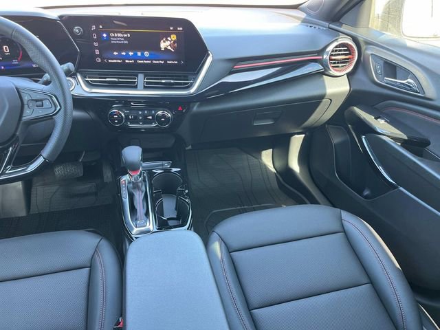 Certified 2026 Chevrolet Trax RS w/ Sunroof Package image 16