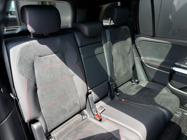 Used 2026 Mercedes-Benz GLB 250 4MATIC image 48