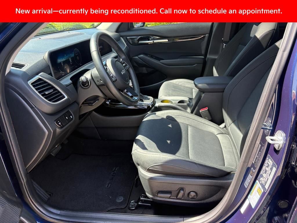 Certified 2024 Kia Seltos EX AWD/4WD image 18