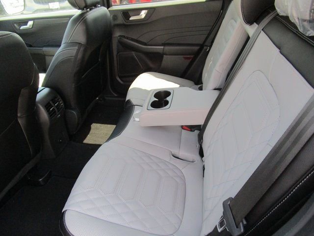 New 2024 Ford Escape SE w/ PHEV Premium Package image 17