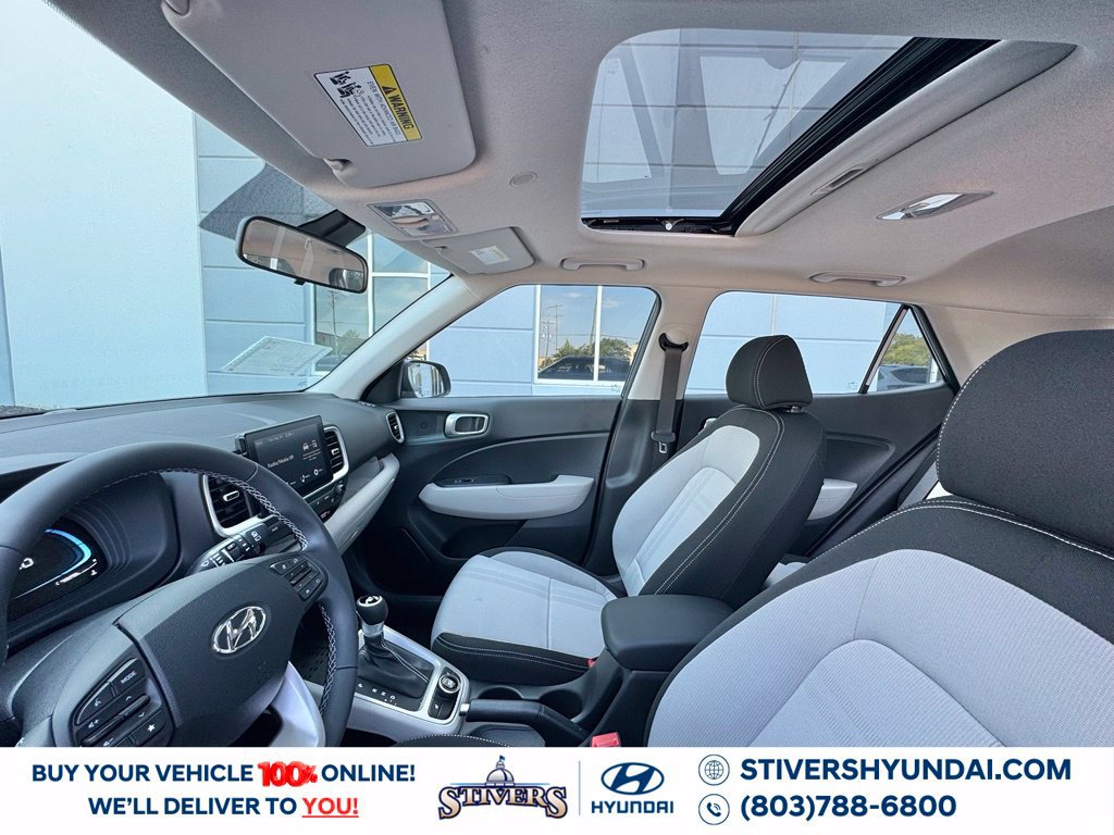 New 2026 Hyundai Venue SEL FWD image 18