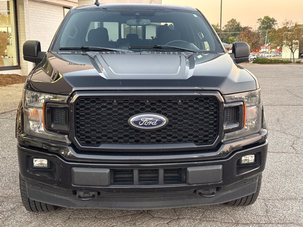Used 2019 Ford F150 XLT w/ Equipment Group 302A Luxury AWD/4WD image 10