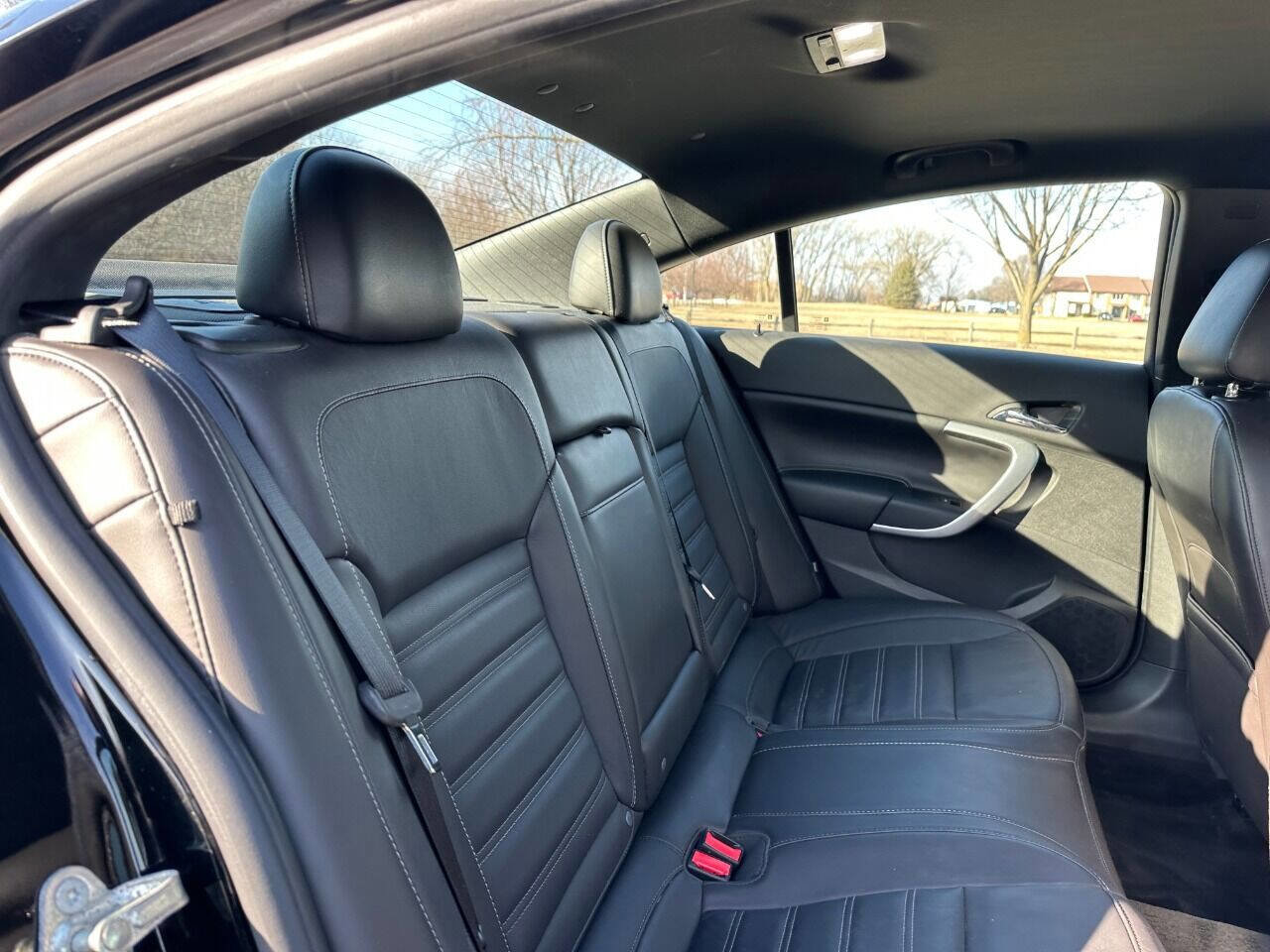 Used 2016 Buick Regal GS w/ Driver Confidence Package #2 image 18