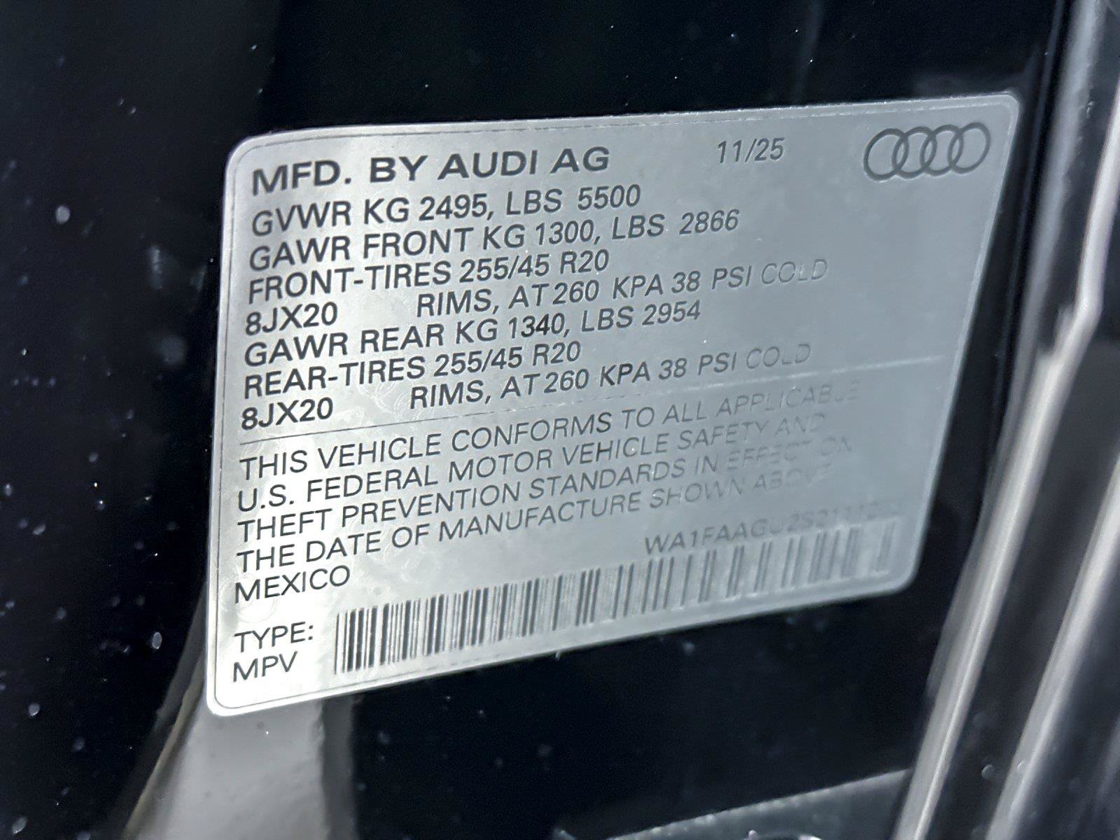 Certified 2025 Audi Q5 Prestige w/ 20" Wheel Package AWD/4WD image 29