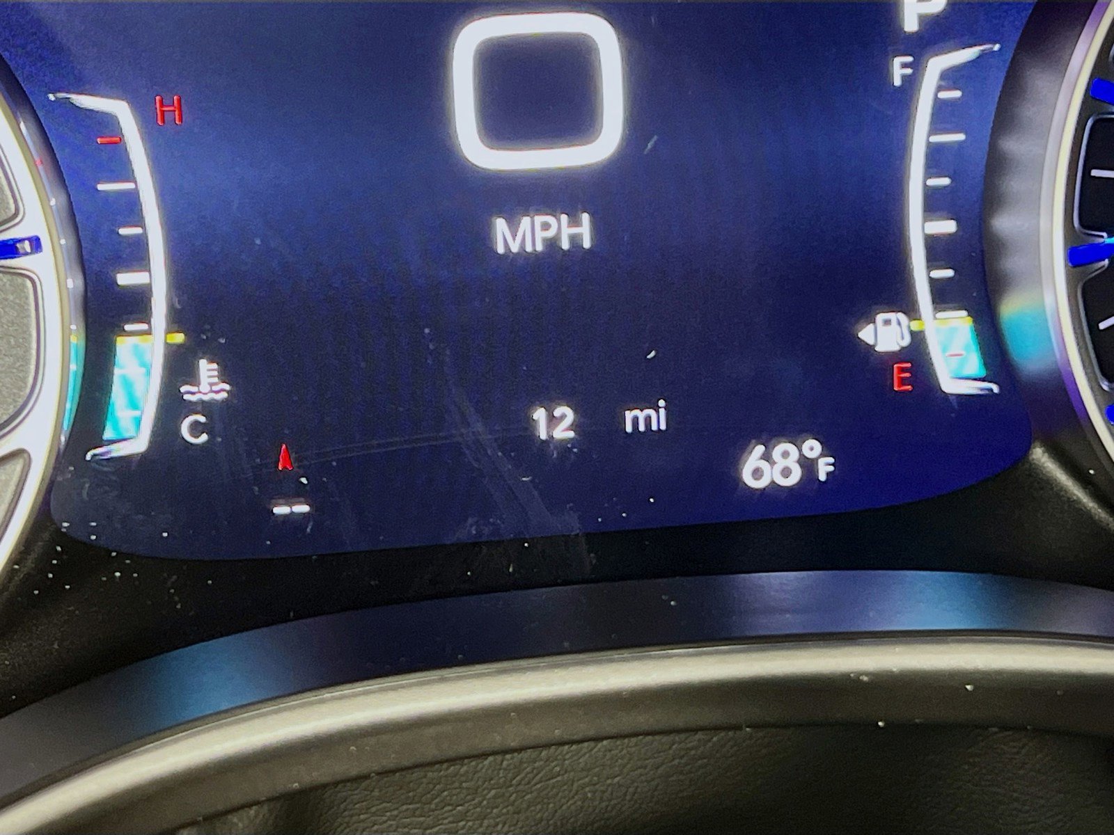 New 2026 Chrysler Pacifica Select FWD image 17