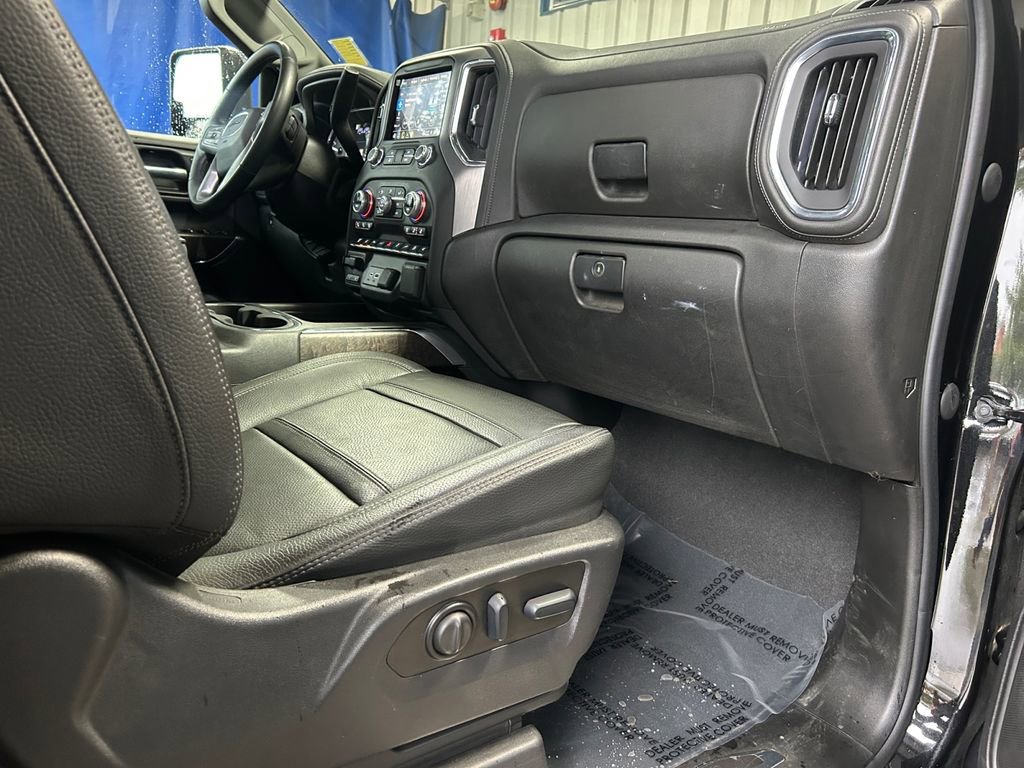 Used 2023 GMC Sierra 3500 Denali image 26