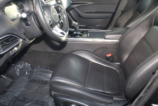 Used 2020 Jaguar XE S image 22