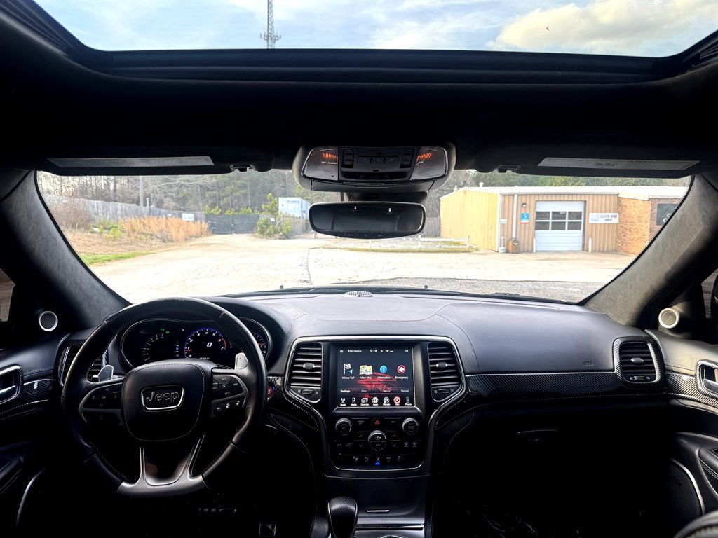 Used 2017 Jeep Grand Cherokee SRT image 14