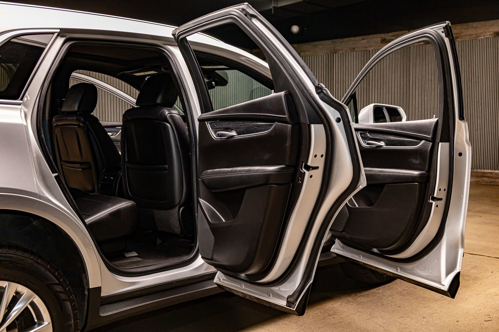 Used 2020 Cadillac XT5 Premium Luxury image 28