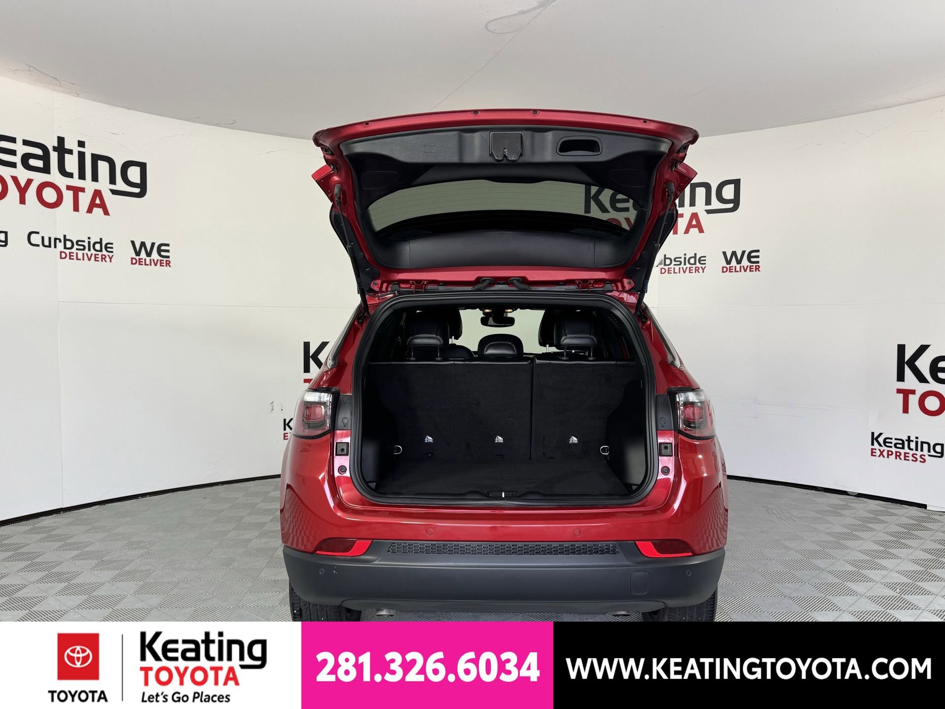 Used 2025 Jeep Compass Limited AWD/4WD image 17