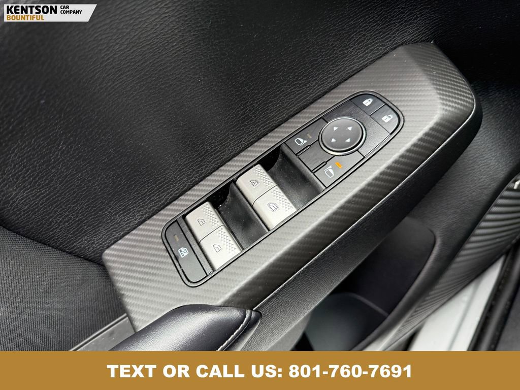 Used 2025 Mitsubishi Outlander ES image 22