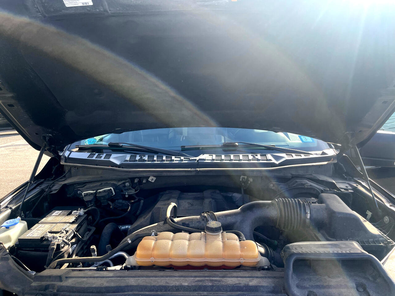 Used 2017 Ford F150 XLT w/ Equipment Group 302A Luxury image 21