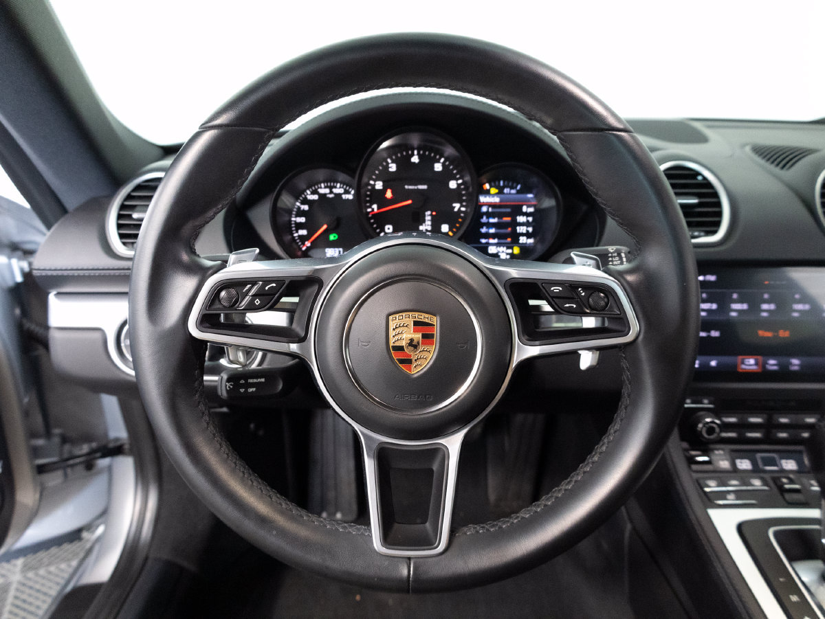 Certified 2024 Porsche 718 Cayman RWD image 23