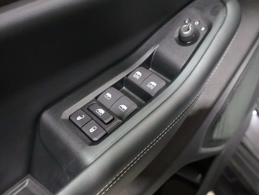 Certified 2024 Jeep Grand Cherokee Limited AWD/4WD image 15