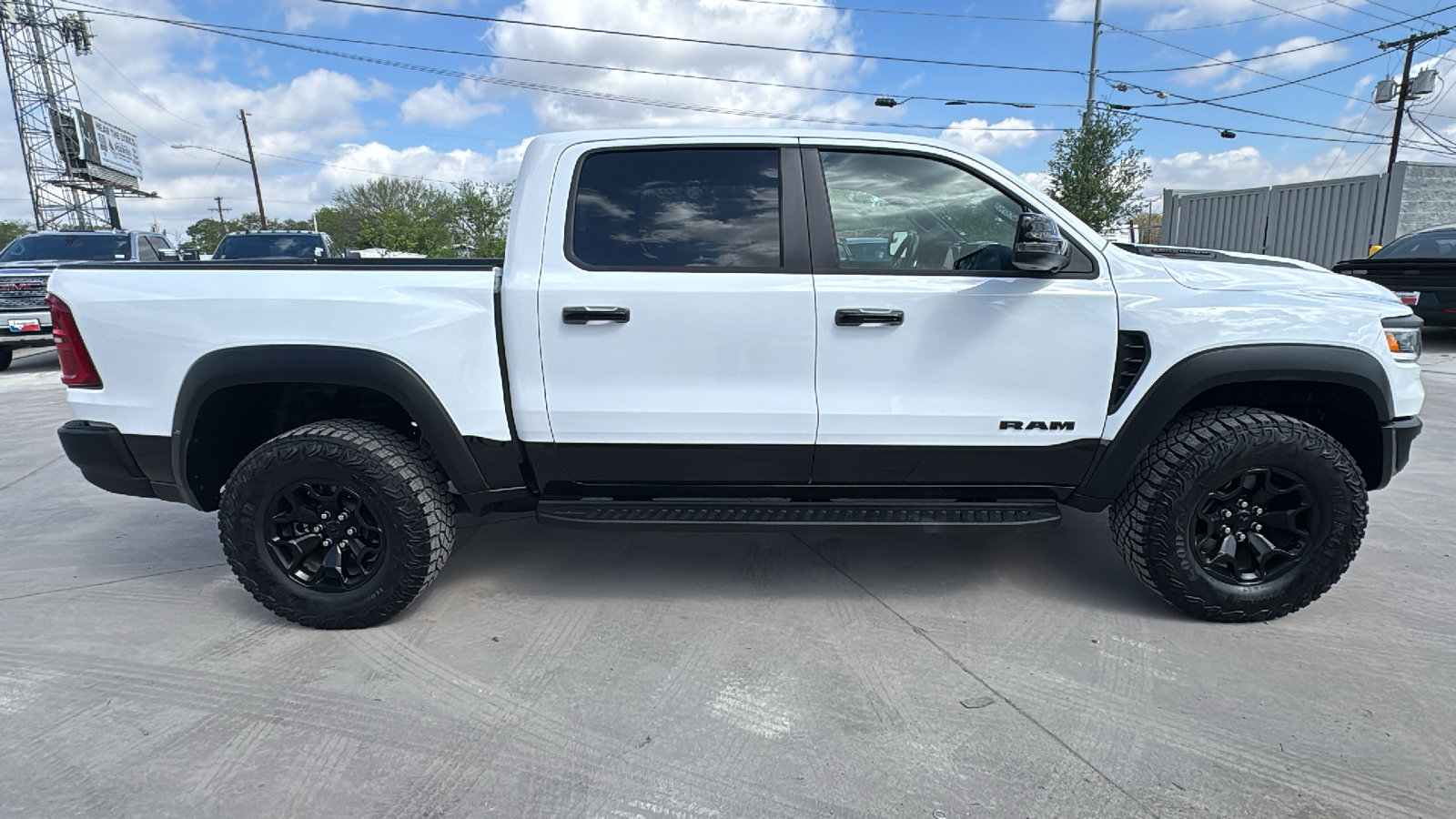 Used 2025 RAM 1500 RHO w/ Bed Utility Group AWD/4WD image 4