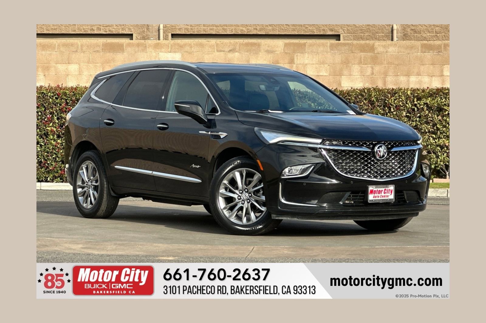 Certified 2023 Buick Enclave Avenir