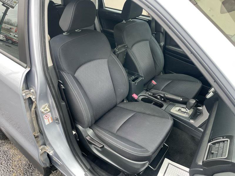 Used 2017 Subaru Forester 2.5i w/ Alloy Wheel Package AWD/4WD image 27