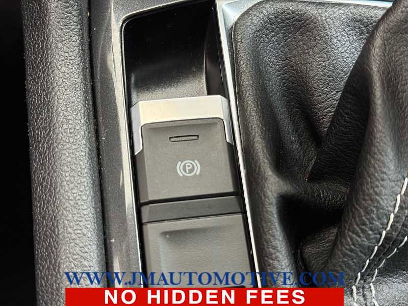 Used 2022 Volkswagen Tiguan S image 34