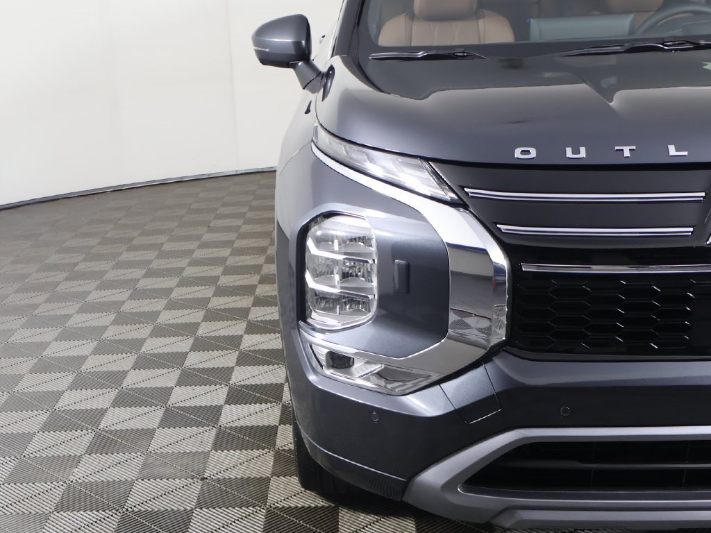 New 2025 Mitsubishi Outlander SEL image 19