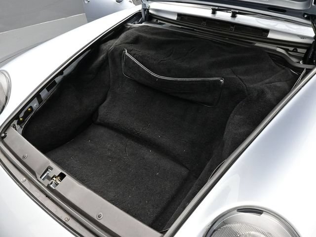Used 1995 Porsche 911 Carrera RWD image 15