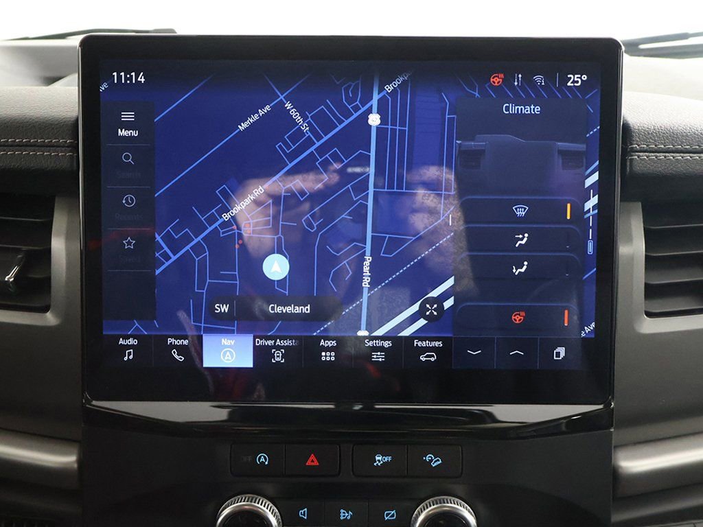 Used 2023 Ford Expedition XLT image 47