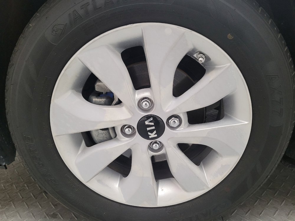 Used 2017 Kia Rio EX w/ Option Group 030 FWD image 31