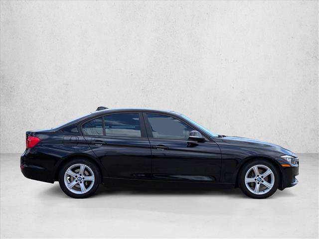 Used 2014 BMW 320i Sedan RWD image 4