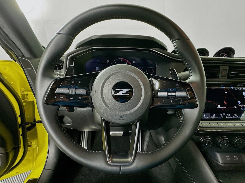 Used 2023 Nissan Z w/ Floor Mat Package (L93) RWD image 11