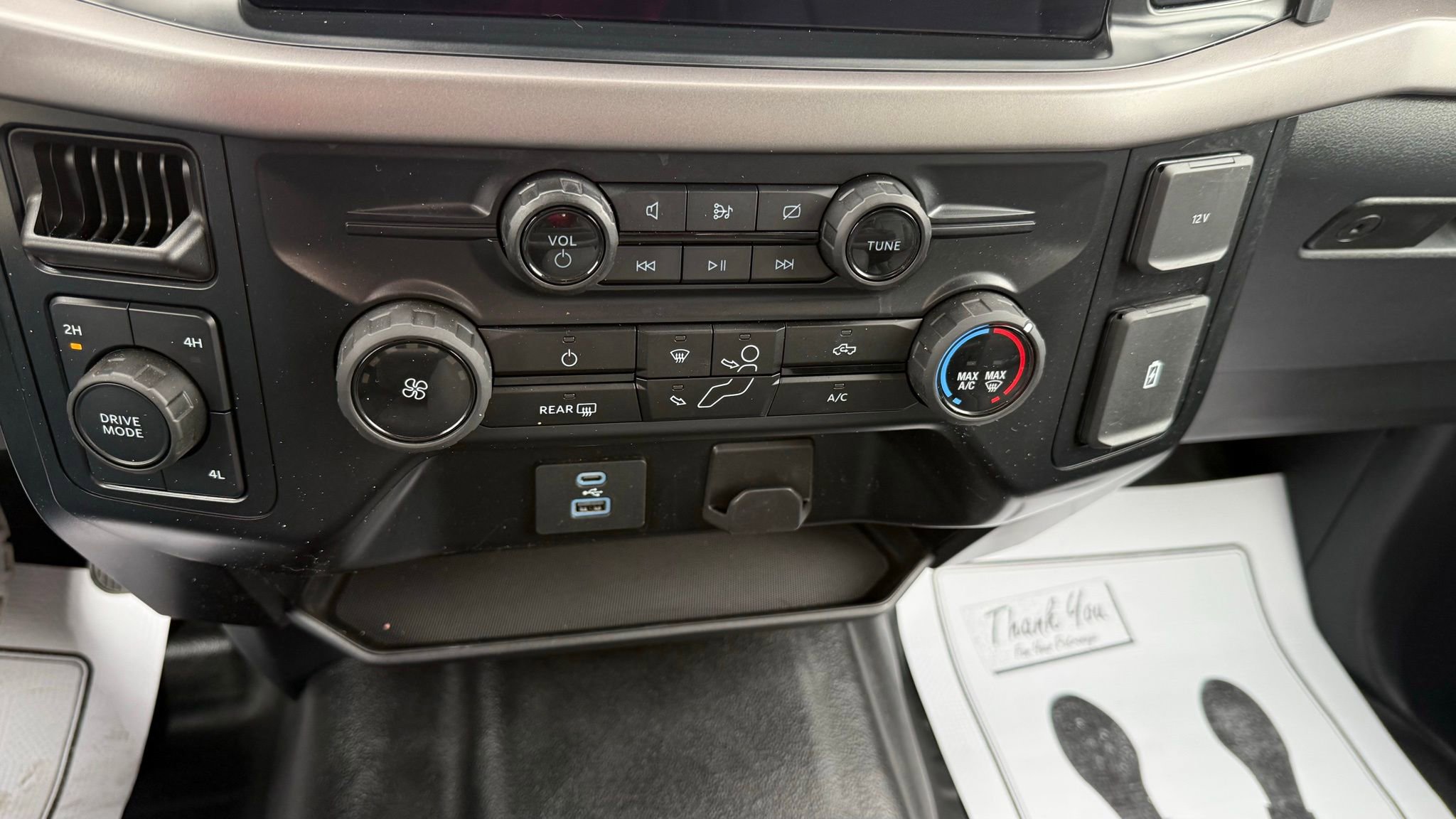 Used 2024 Ford F150 XL image 40