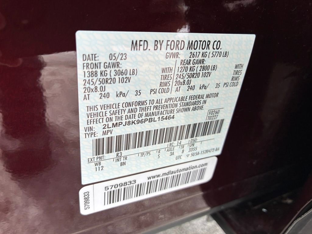 Certified 2023 Lincoln Nautilus Reserve image 27