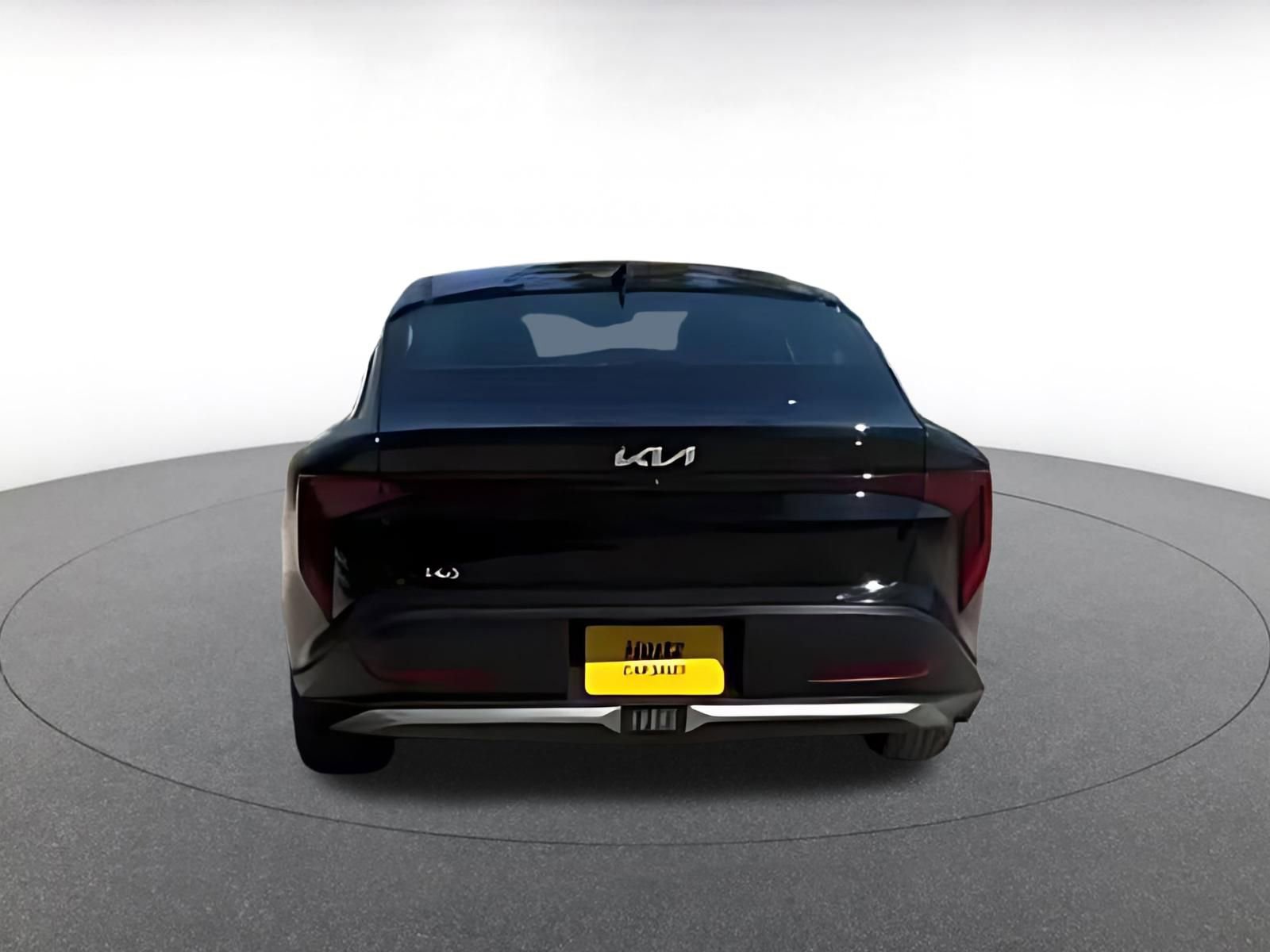 Used 2025 Kia K4 FWD image 17