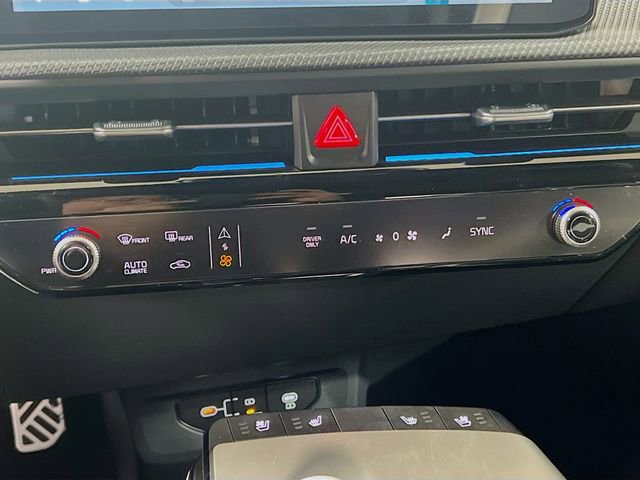New 2025 Kia EV6 GT-Line RWD image 16