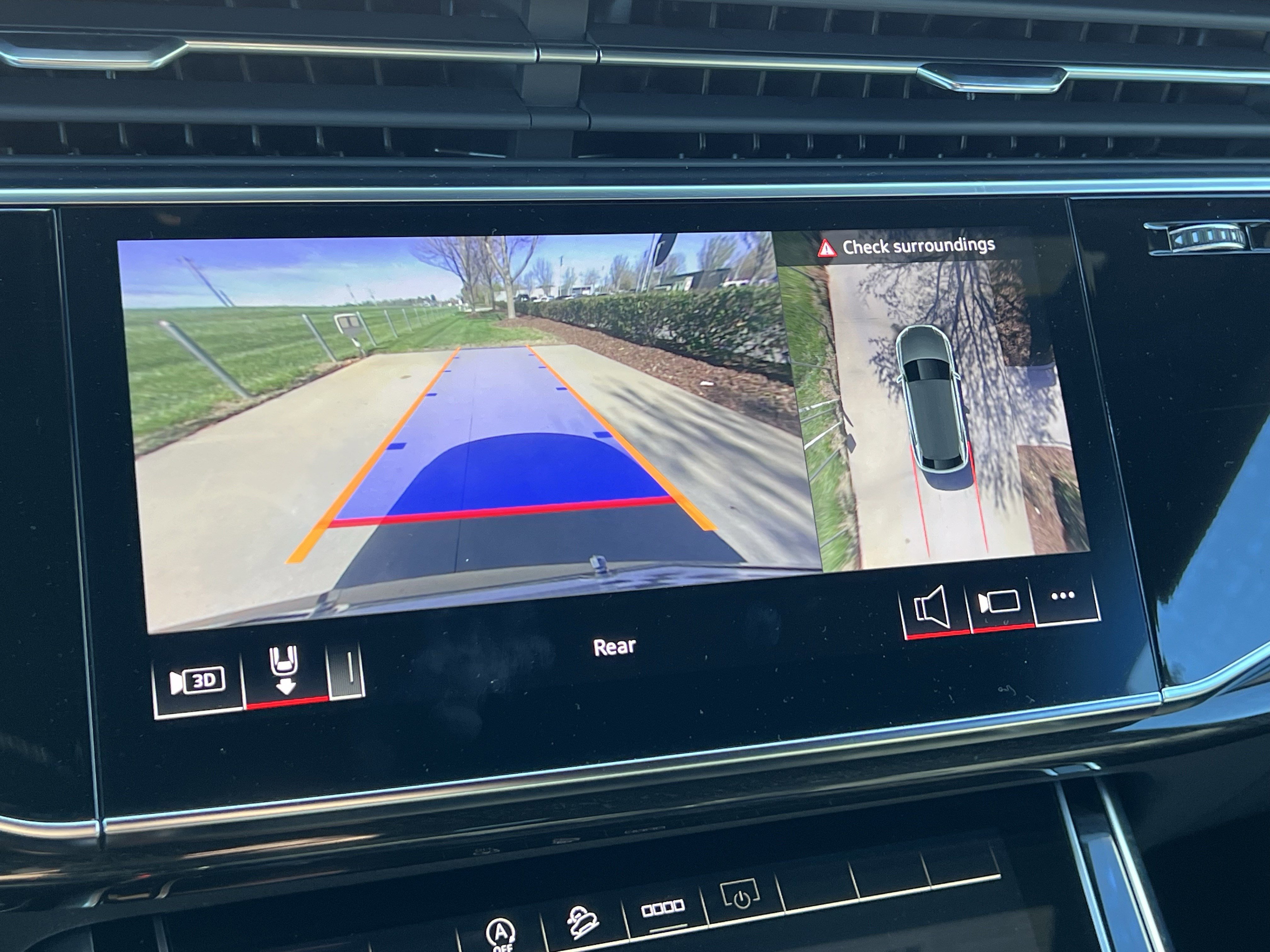 Used 2025 Audi Q8 Premium Plus image 25