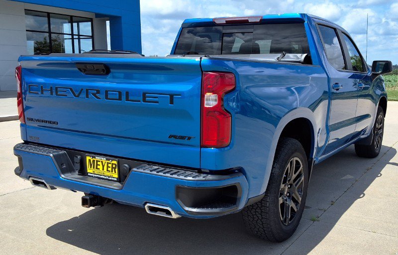 Used 2023 Chevrolet Silverado 1500 RST w/ Convenience Package II AWD/4WD image 8