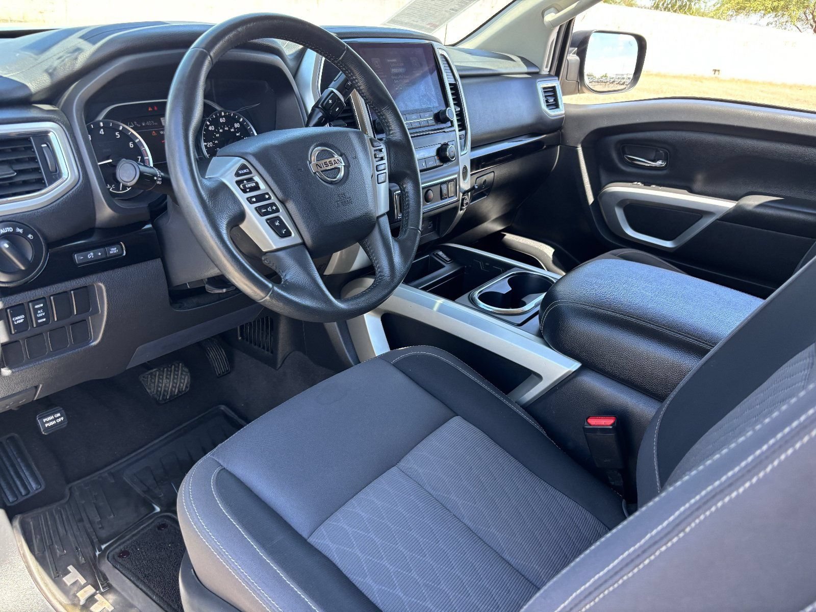 Certified 2021 Nissan Titan SV w/ SV Convenience Package RWD image 19