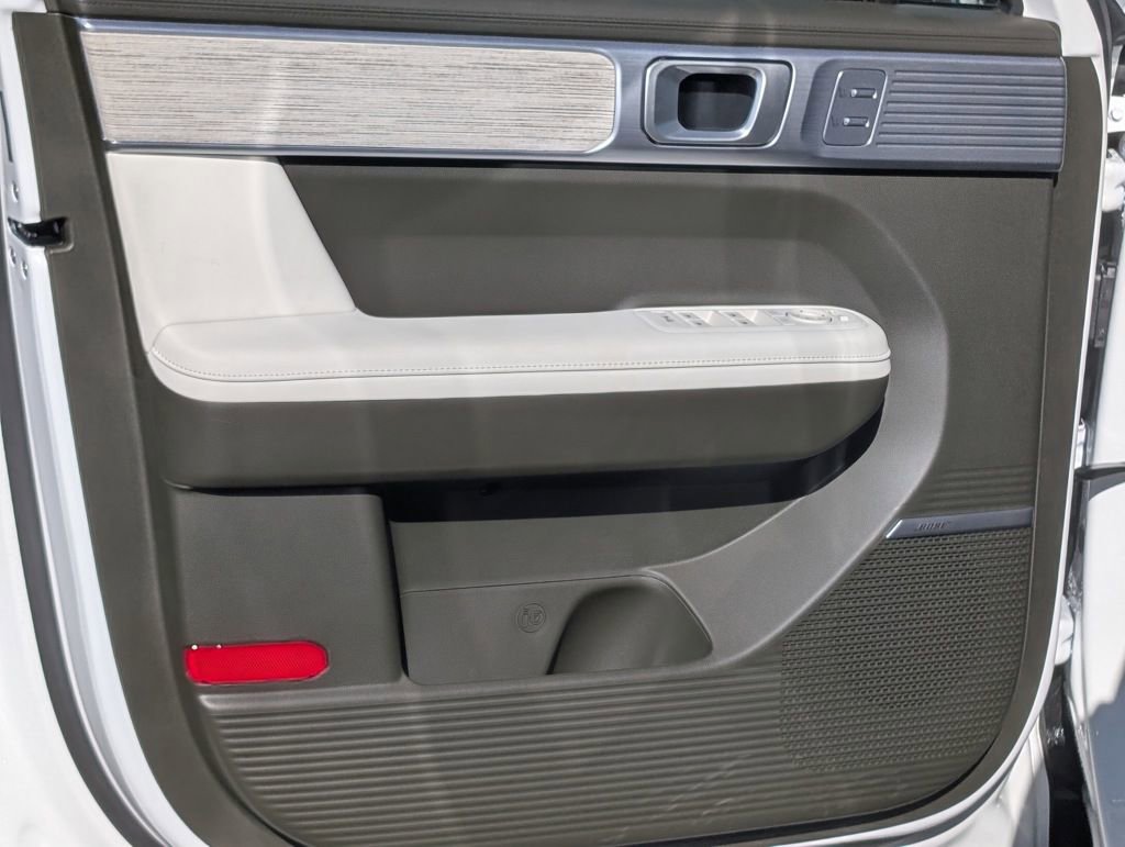 New 2025 Hyundai Santa Fe Calligraphy image 22