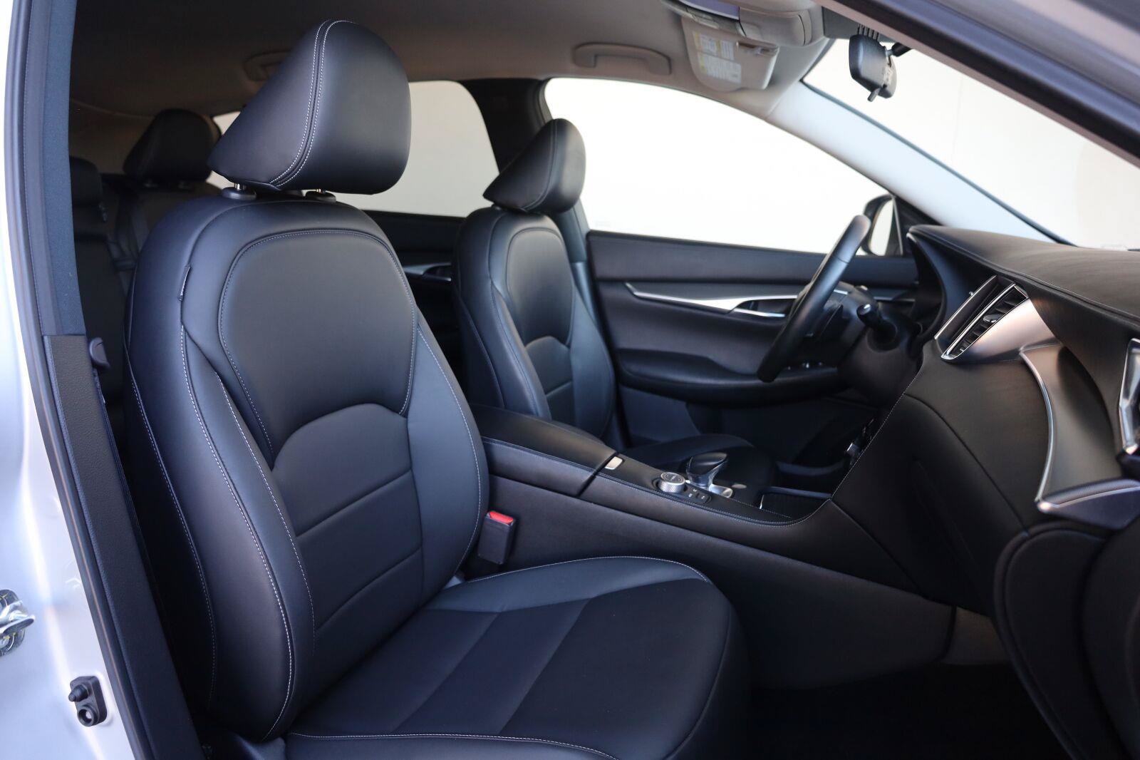 Used 2021 INFINITI QX50 Pure FWD image 27