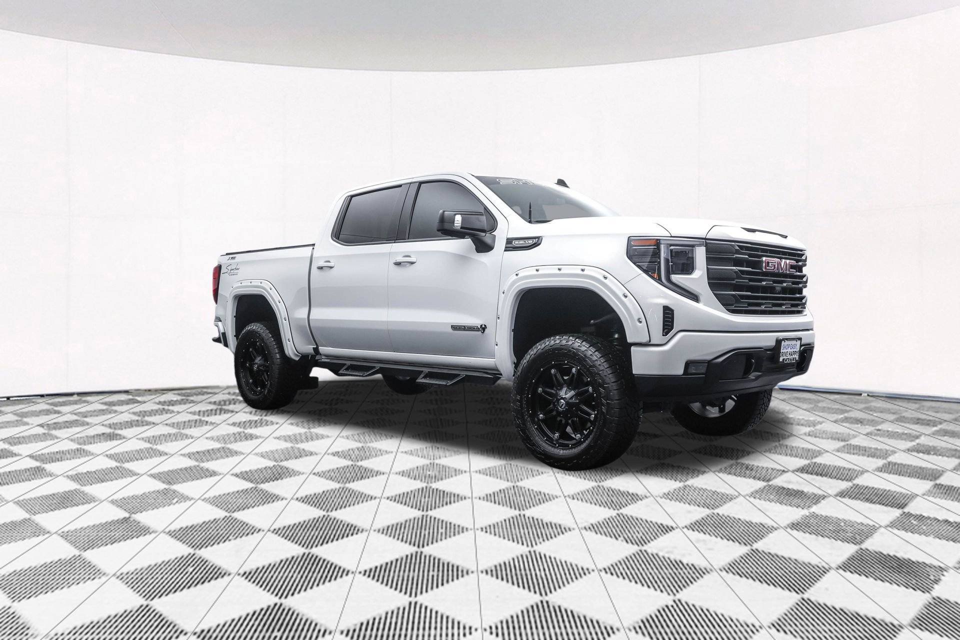 Used 2023 GMC Sierra 1500 Elevation w/ Preferred Package image 15