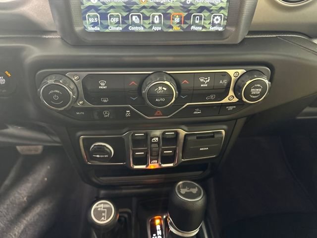 Used 2023 Jeep Wrangler Sport S image 23