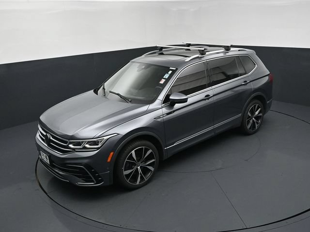 Used 2022 Volkswagen Tiguan SEL R-Line AWD/4WD image 14